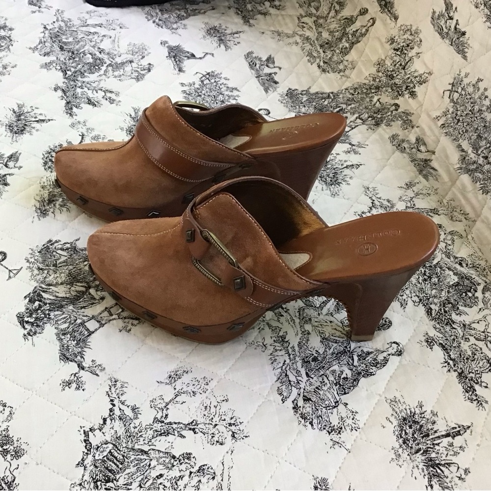 Authentic!* New* Cole Haan couture suede leather, high end mules/clog! - Picture 6 of 12